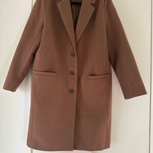 Amazon Essentials Women's Oversized Plush Button-Front Coat